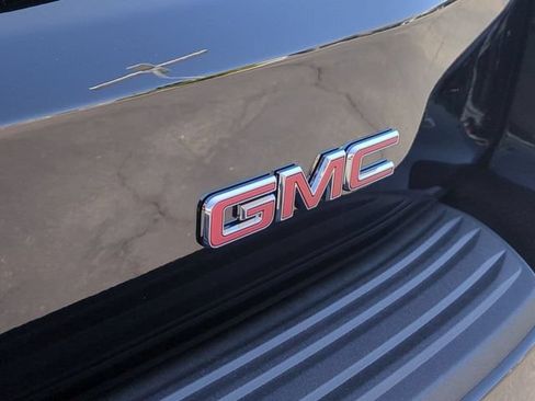 New 2026 GMC Yukon XL Denali w/ Sun & Power Step Package AWD/4WD image 33