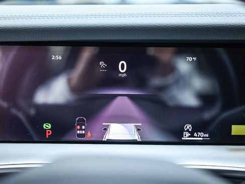 New 2026 Volkswagen Tiguan SE image 35