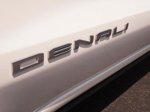 Used 2023 GMC Sierra 1500 Denali AWD/4WD image 46