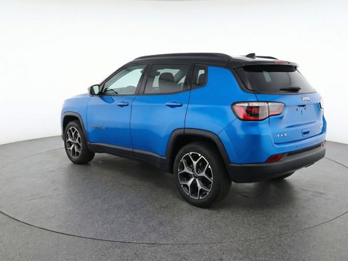 Used 2025 Jeep Compass Limited AWD/4WD image 6