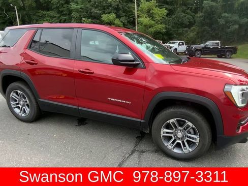 New 2027 GMC Terrain Elevation w/ LPO, Floor Liner Package AWD/4WD image 2