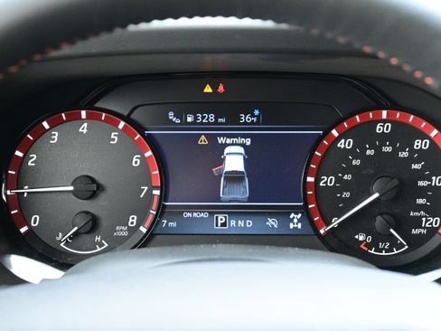 New 2026 Nissan Frontier PRO-4X w/ Pro-4x Convenience Package image 21