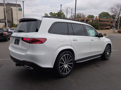 New 2026 Mercedes-Benz GLS 450 4MATIC image 5