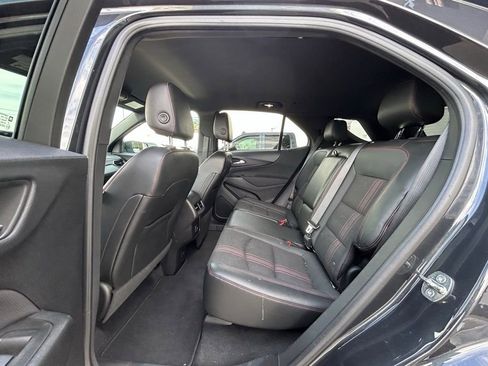Used 2023 Chevrolet Equinox RS image 8