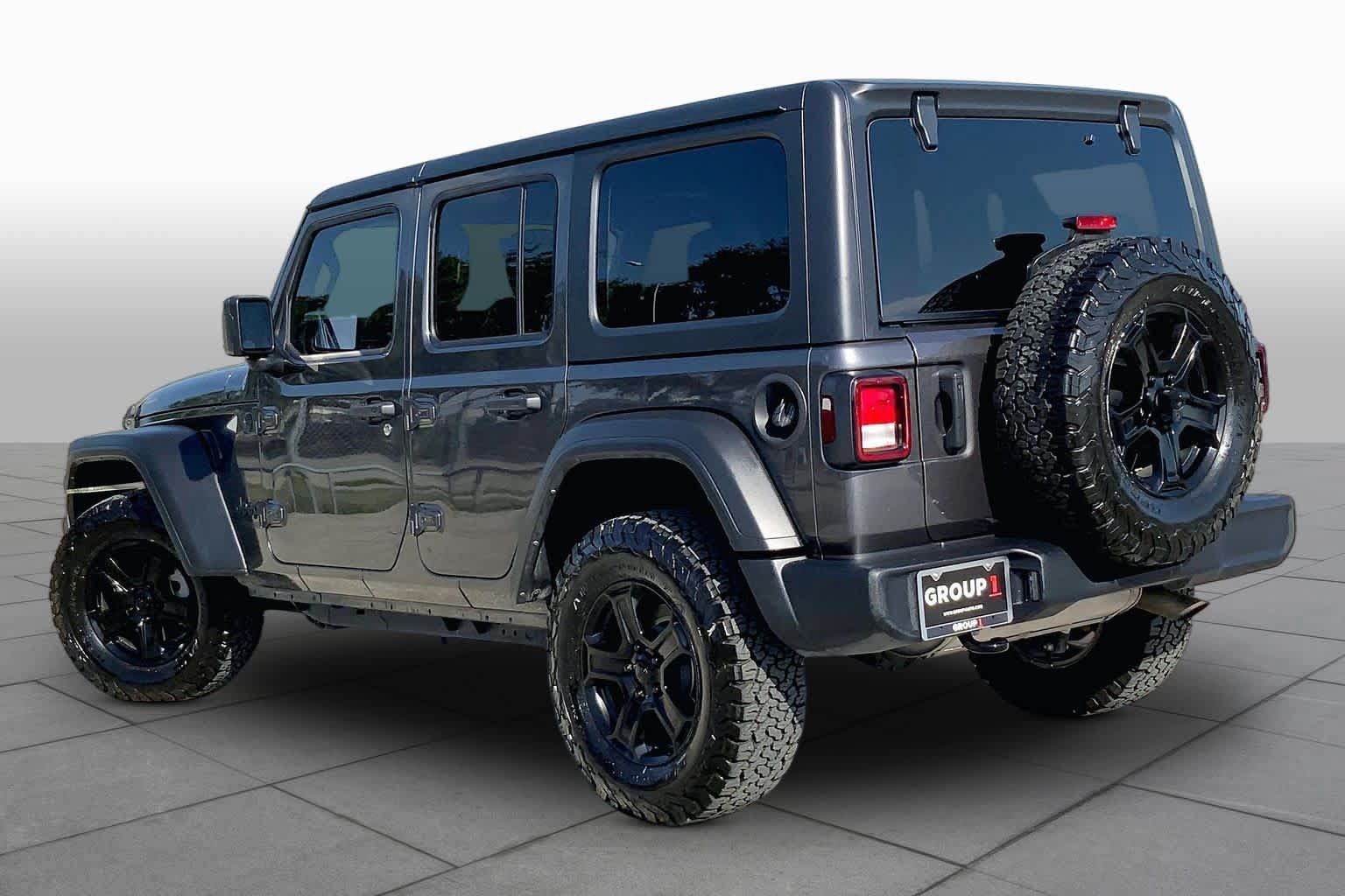 Used 2022 Jeep Wrangler Unlimited Sport AWD/4WD image 12