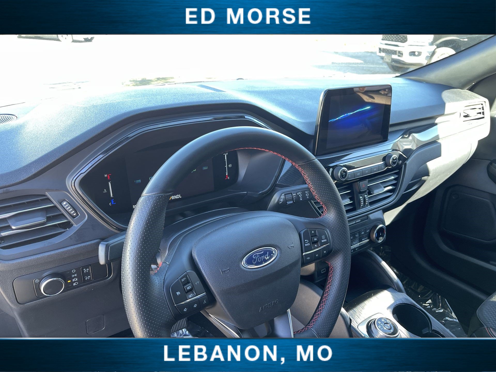 Used 2025 Ford Escape ST-Line AWD/4WD image 10