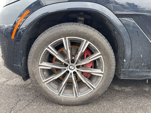 Certified 2024 BMW X6 xDrive40i w/ M Sport Professional Package image 8