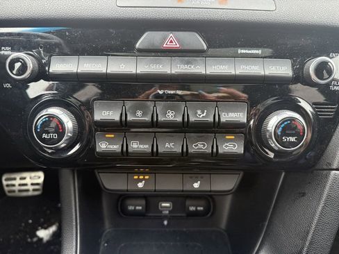 Used 2020 Kia Sportage S w/ S Premium Package image 16