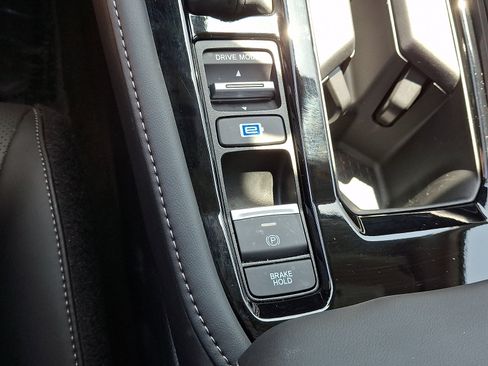 Used 2024 Honda Accord Touring image 24