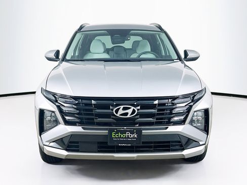 Used 2025 Hyundai Tucson SEL image 2
