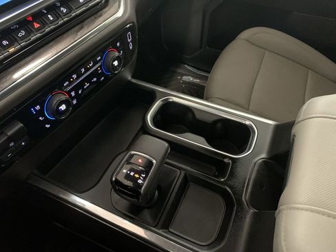 Used 2023 Chevrolet Silverado 1500 LTZ AWD/4WD image 58