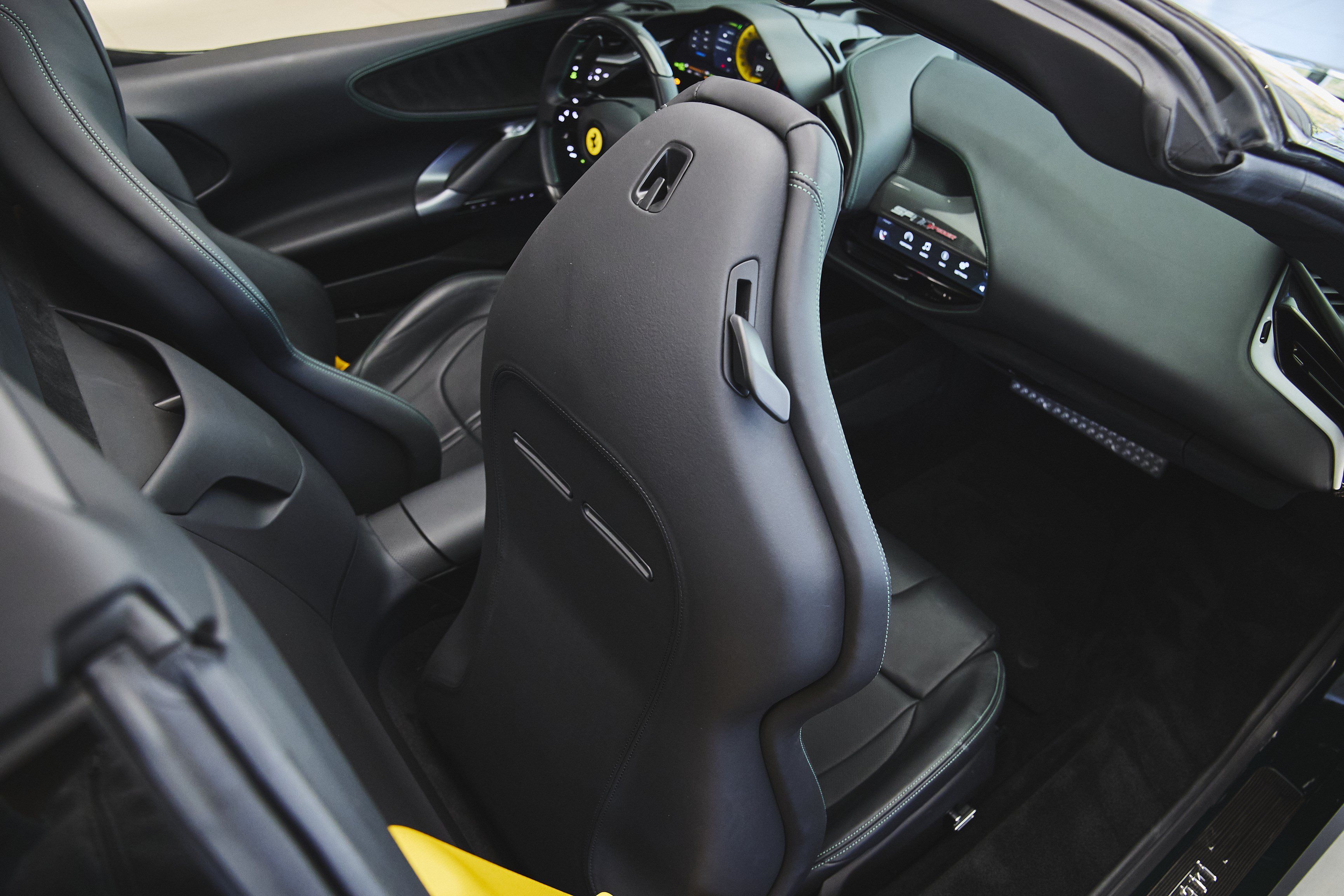 Used 2024 Ferrari SF90 Spider AWD/4WD image 32