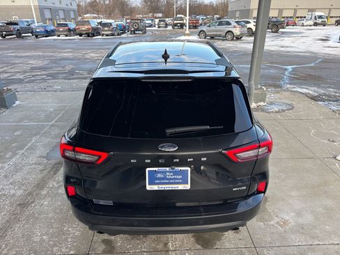 Certified 2024 Ford Escape ST-Line Select w/ Tech Pack #2 image 7