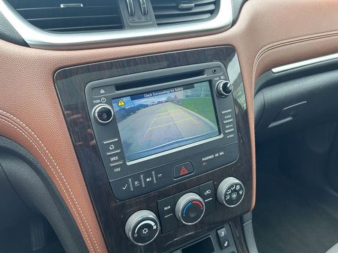 Used 2016 Chevrolet Traverse LT AWD/4WD image 26