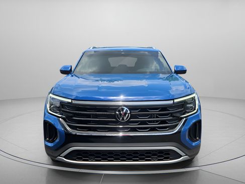 Used 2025 Volkswagen Atlas Cross Sport SE FWD image 8