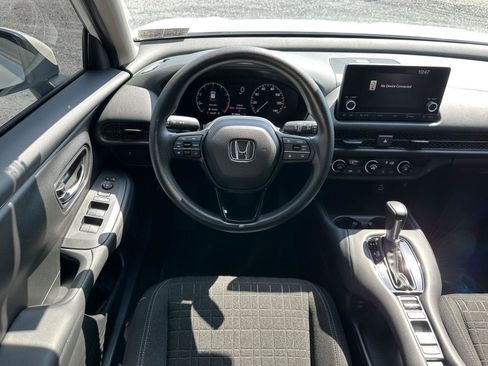 Certified 2024 Honda HR-V LX image 12