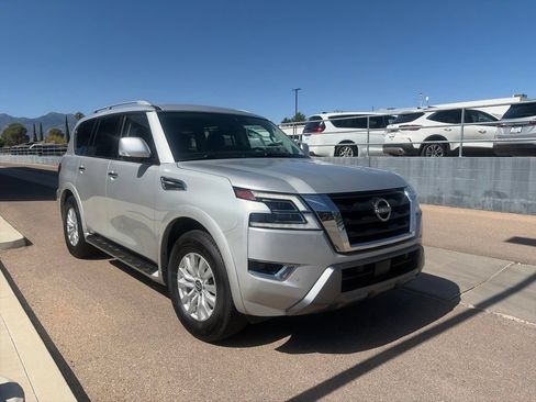 Used 2024 Nissan Armada SV RWD image 3