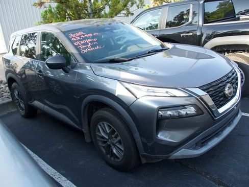 Used 2022 Nissan Rogue Sport S FWD image 12