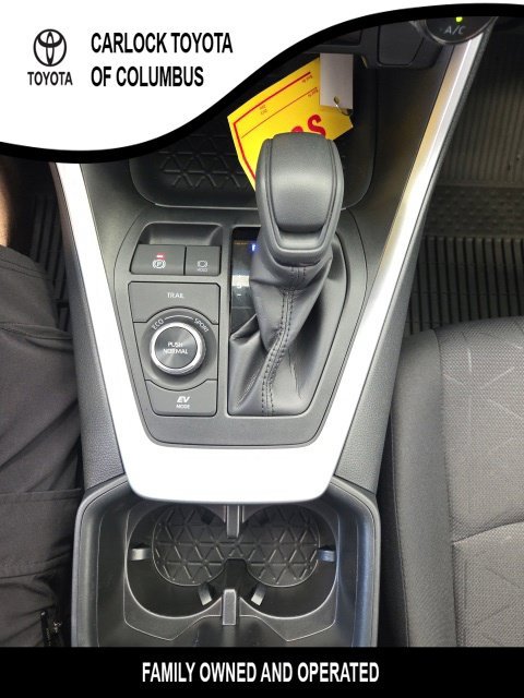 Used 2024 Toyota RAV4 XLE AWD/4WD image 26