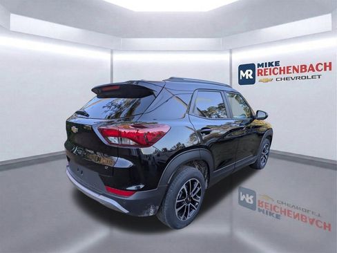 New 2026 Chevrolet TrailBlazer LT w/ Driver Confidence Package FWD image 5