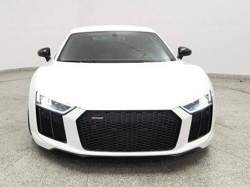 Used 2018 Audi R8 V10 RWD image 8