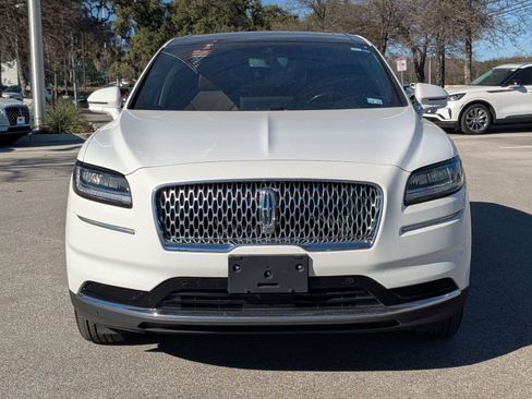 Used 2022 Lincoln Nautilus Reserve w/ Equipment Group 201A image 8