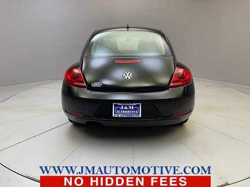 Used 2012 Volkswagen Beetle 2.5 FWD image 4