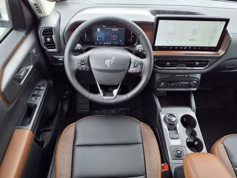 New 2026 Ford Bronco Sport Outer Banks AWD/4WD image 9