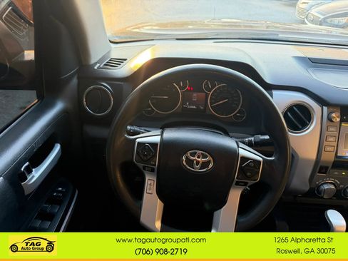 Used 2017 Toyota Tundra SR5 w/ SR5 Upgrade Package RWD image 14