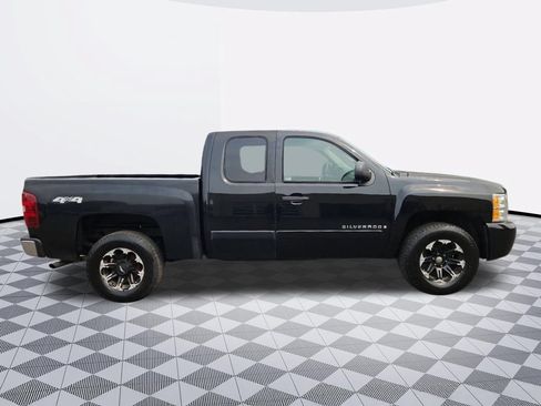 Used 2008 Chevrolet Silverado 1500 LT AWD/4WD image 7