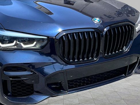 Used 2023 BMW X5 sDrive40i w/ M Sport Package RWD image 30