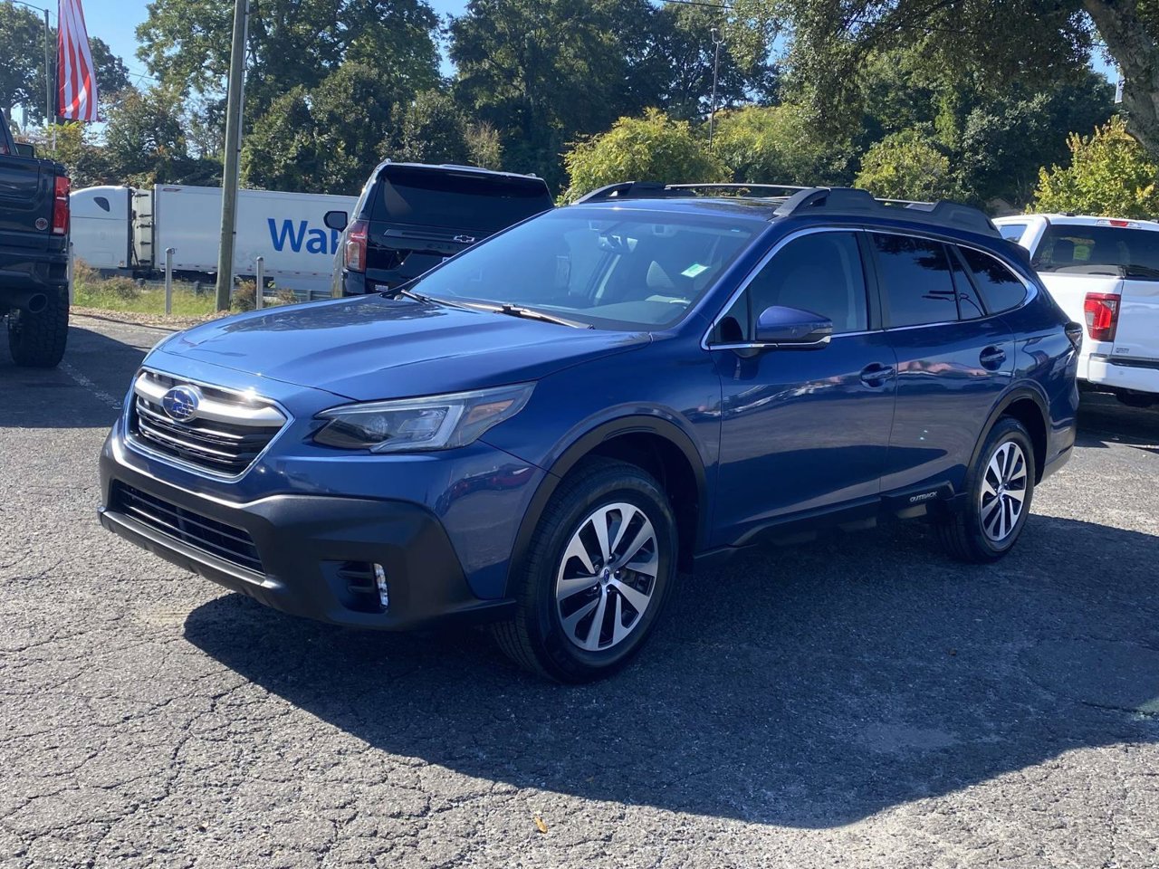 Used 2021 Subaru Outback Premium AWD/4WD image 3