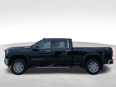Used 2024 GMC Sierra 3500 SLT w/ SLT Premium Package image 2