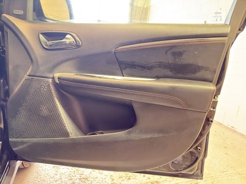 Used 2018 Dodge Journey GT image 20