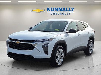 Certified 2025 Chevrolet Trax LS