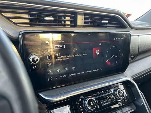 Used 2024 GMC Sierra 1500 Denali w/ Technology Package image 28