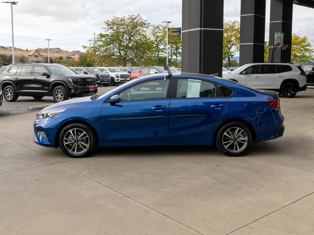 Certified 2024 Kia Forte LXS FWD image 4