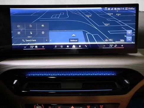 Used 2026 BMW i4 xDrive40i w/ M Sport Package AWD/4WD image 13