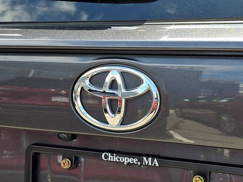 Used 2024 Toyota RAV4 XLE w/ Convenience Package AWD/4WD image 36
