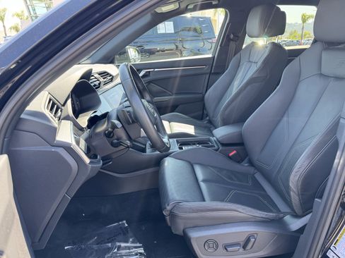 Used 2021 Audi Q3 2.0T Premium w/ Convenience Package AWD/4WD image 17