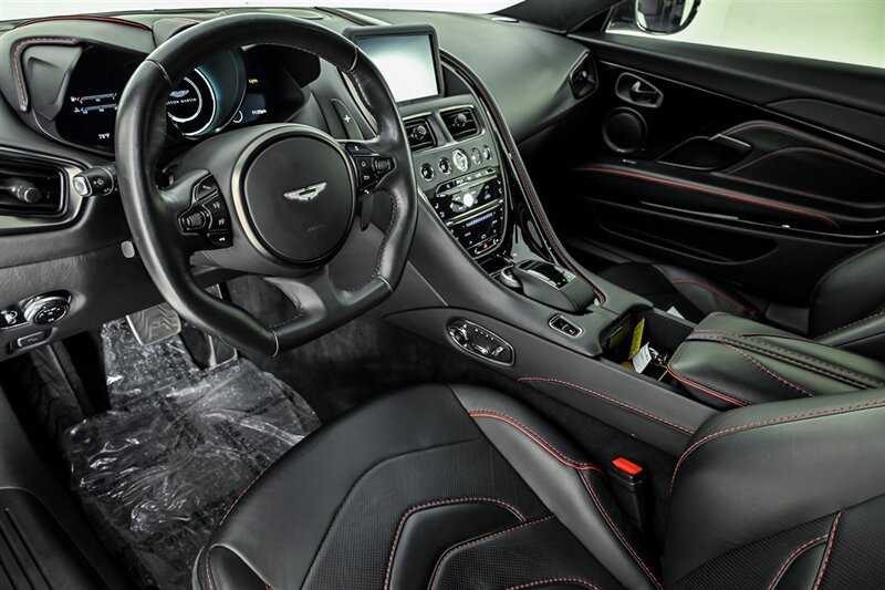 Used 2019 Aston Martin DBS Superleggera RWD image 33