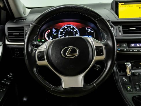 Used 2012 Lexus CT 200h Premium image 16