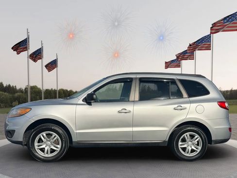 Used 2011 Hyundai Santa Fe GLS image 4