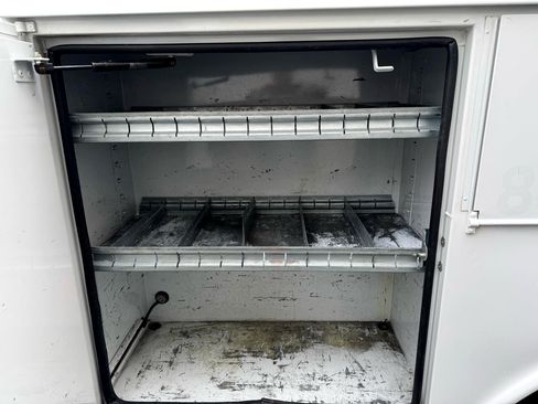 Used 2015 Ford F450 XL w/ Power Equipment Group image 30