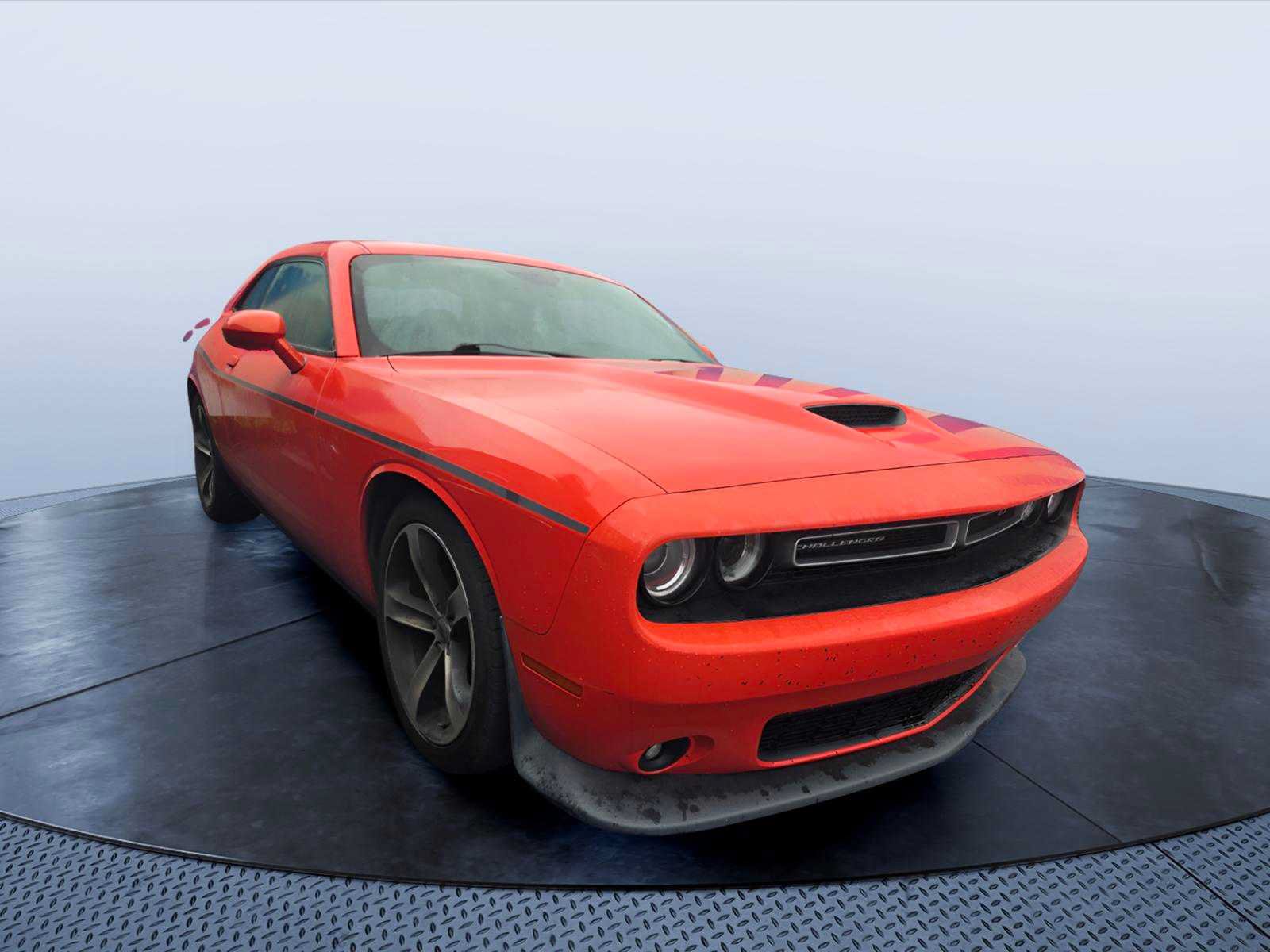 Used 2019 Dodge Challenger GT RWD image 1