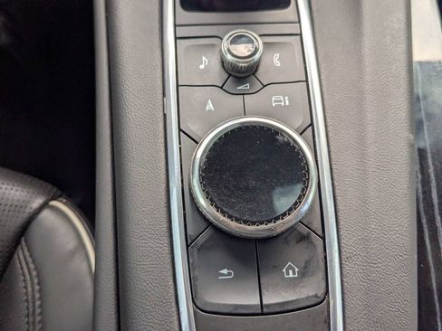 Used 2022 Cadillac Escalade ESV Sport w/ Touring Package AWD/4WD image 25