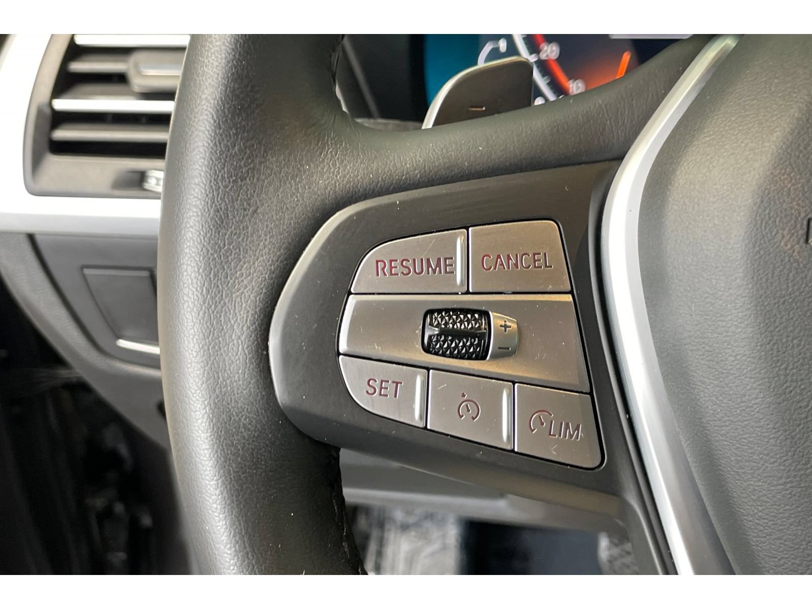 Used 2023 BMW X3 sDrive30i w/ Premium Package RWD image 35