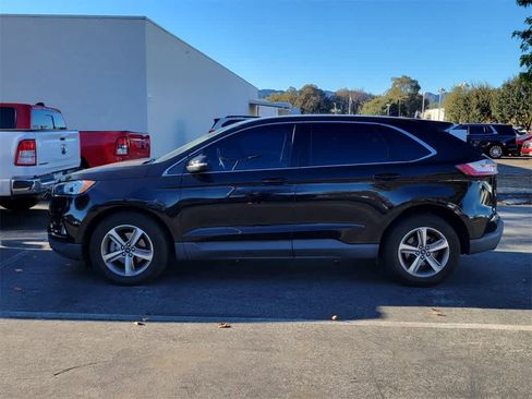 Used 2019 Ford Edge SEL w/ Equipment Group 201A image 2