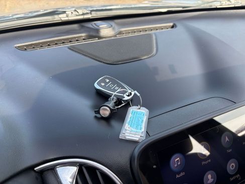 Used 2024 Chevrolet Malibu LT image 21