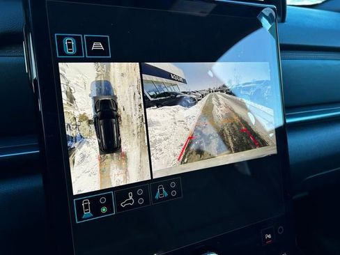 New 2026 GMC Terrain AT4 w/ Convenience Package III image 21